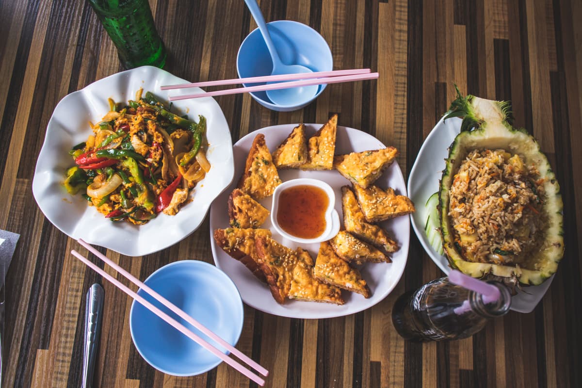 ข้าวผัดสับปะรด